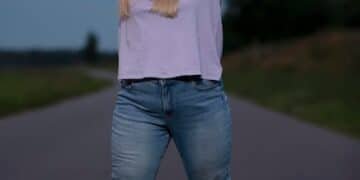 Decoding Shein Plus Size Jeans: 2025 Fit Guide & Reviews - Cover Image